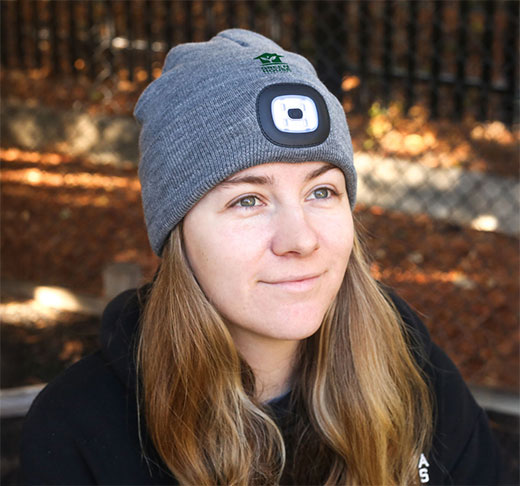 Tuque promotionnelle avec lumière DEL intégrée rechargeable USB